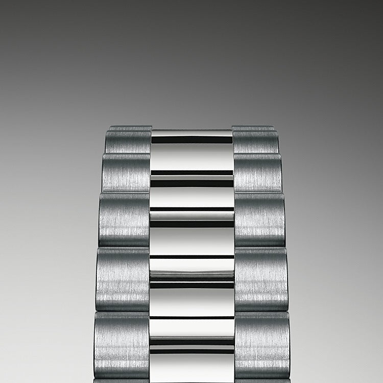 Day-Date, 40mm, Platinum, Ref# 228236-0006